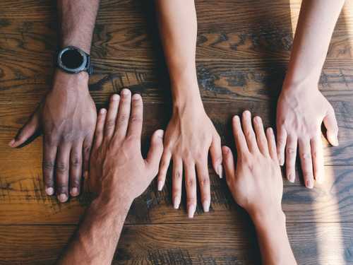 How to Build a Peer-to-Peer (P2P) Marketplace in 2024